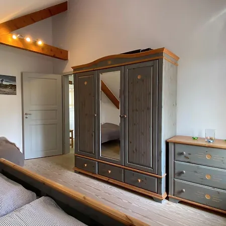 Mahro Ilka פלצרהאקן